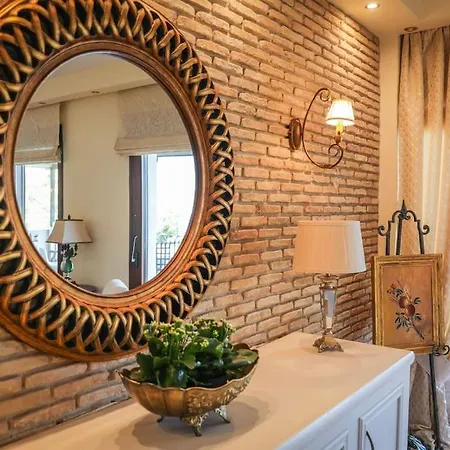 Aphrodite Villa Skiathos Town