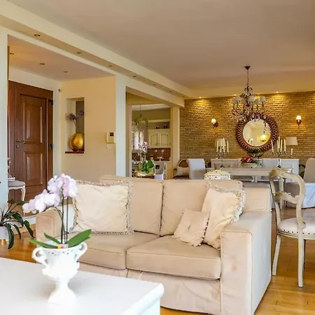 Aphrodite * Σκιάθος Πόλη